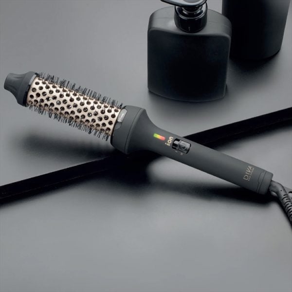 DIVA CERAMIC HEATED STYLING BRUSH 30MM